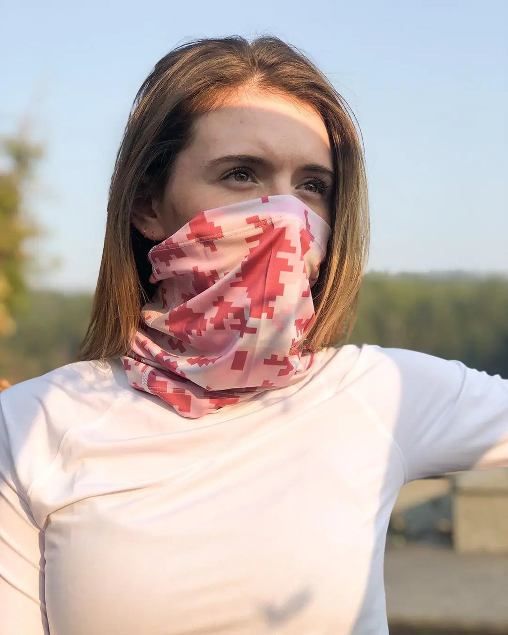 Bassdash UPF 50+ UV Protection Face Scarf Neck Gaiter Multi Scarf Sun Protector for Fishing Hunting Kayaking Hiking Cycling