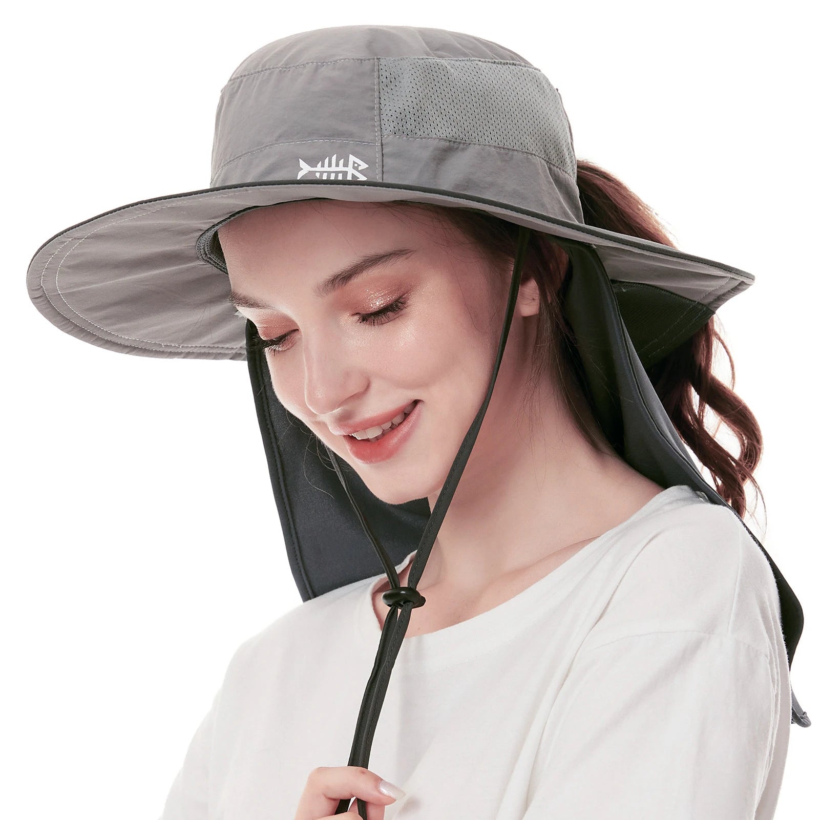 Sombrero Bassdash para mujer con protección solar UPF 50, con abertura para la cola y solapa en el cuello, resistente al agua, para pesca al aire libre